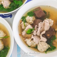 ข้าวหมูแดงสุพรรณ (สาขา2)
