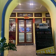 RIVERVIBE Restaurant and Bar