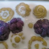 ปอเปี๊ยะไส้ทะลัก