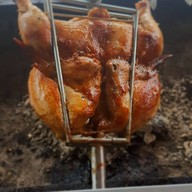 ส้มตำริมบึง