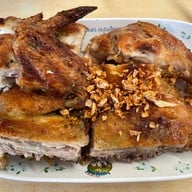เมนูของร้าน ไพบูลย์ไก่ย่าง-ไก่ย่างหนังกรอบ ต้นตำรับสิงห์บุรี สิงห์บุรี