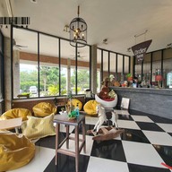 บรรยากาศ little traveller