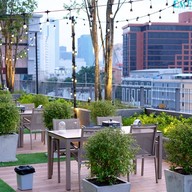 Rooftop ปิ้งย่าง ชาบู