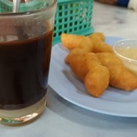 สามชัยกาแฟ  สาขากิโลศูนย์ (ถนน.สุริยาตร์)