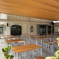 บรรยากาศ BRBF Beer&Beef อาหารตามสั่ง