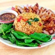 ครัวคุณชนิส