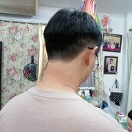 คุณบุ๋มบิวตี้ซาลอน วิภาวดี16/20คอนโดเลอเลิศ