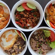 อาหารเหนือสายชล ใต้ทางด่วนดอนหัวฬ่อ