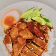 ข้าวหมูแดงสุพรรณ (สาขา2)
