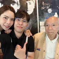 ส้มตำคลาสสิค The Beatles Station