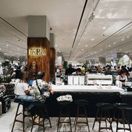 บรรยากาศ H&M HOME