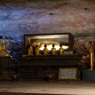 วัดสุวรรณคูหา (วัดถ้ำ)