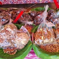 เจ๊ยุ้ ของฝากเมืองแกลง