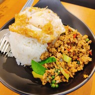 เมนูของร้าน Iron Pan ซีพีทาวเวอร์ 3