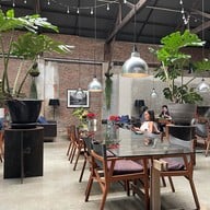 The Never Ending Summer (เดอะ เนฟเวอร์ เอนดิง ซัมเมอร์) เดอะ เนฟเวอร์ เอนดิง ซัมเมอร์