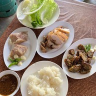 ร้านหน้าบ้าน อาหารพื้นเมือง