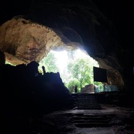 วัดสุวรรณคูหา (วัดถ้ำ)