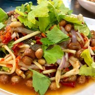 ข้าว  ยำ  ตำ  ผลไม้ ปทุมธานี