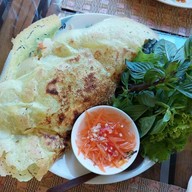 Mai Saigon Restaurant & Bar