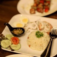 Coffee farm at ไร่ตามฟาร์มสุข