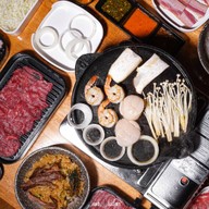 BRBF Beer&Beef อาหารตามสั่ง