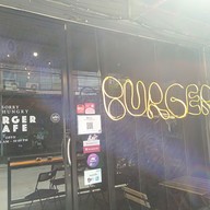 หน้าร้าน Sorry I'm Hungry Burger Cafe