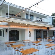 BRBF Beer&Beef อาหารตามสั่ง