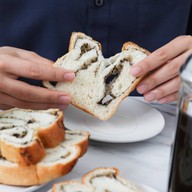 Crumbs Fashion Island