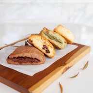 Crumbs Fashion Island