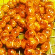 ร้านคุณลุงหน้าหอนัทแมนชั่นย้ายอยู่ที่ฟินลี่แลนด์เก่าถนนแถบเดียวกัน