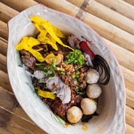 ก๋วยเตี๋ยวเรือโกสอง