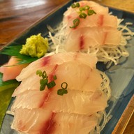 เมนูของร้าน หรอยในหลืบ