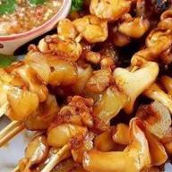 หลากเส้นเน้นโรล