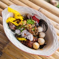 ก๋วยเตี๋ยวเรือโกสอง