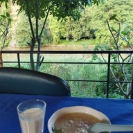 คุณใหม่บ้านสวนรีสอร์ท
