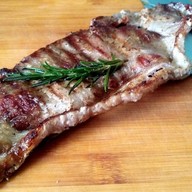บ้านอุ้ม Steak house