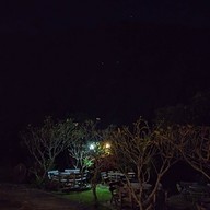 คุณใหม่บ้านสวนรีสอร์ท