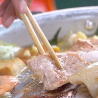 หมูกะทะครัวแชมป์ ประชาอุทิศ แชมป์ประชาอุทิศ