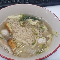 เมนูของร้าน ลิ้ม เหลา ลูกชิ้นปลาสด รามอินทรา