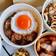 เมนูของร้าน บ้านฮาวด์ แม็คโคร จรัญสนิทวงศ์