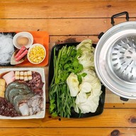 หมูกะทะครัวแชมป์ ประชาอุทิศ แชมป์ประชาอุทิศ