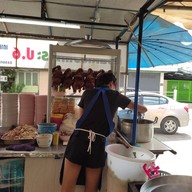 บรรยากาศ ก๋วยเตี๋ยวไก่มะระ ป.6