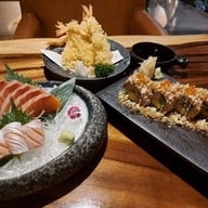 เมนูของร้าน Uchi Japanese Gastro Bar Punna Residences