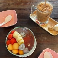 เมนูของร้าน โกปี้เตี่ยม บาย วิไล - Kopitiam by Wilai