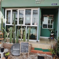หน้าร้าน เบคอนอิสเดอะเบส (I KNOW CAFE')