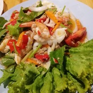 เมนู ครัวบัวใหญ่ ระยอง