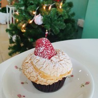 เบคอนอิสเดอะเบส (I KNOW CAFE')