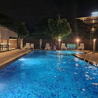 อ่าวนางมิติรีสอร์ท