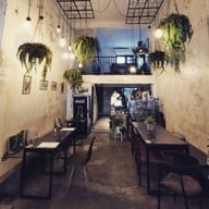 บรรยากาศ วรรค cafe and bistro