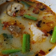 เมนูของร้าน ลุงชู หัวปลาหม้อไฟเมืองละโว้ สาขา 2 สาขา 2 จตุโชติ ซอย 10